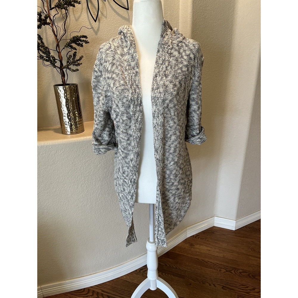Maurices White Black Knit Open Cardigan Womens Medium Roll Tab Sleeves Hood